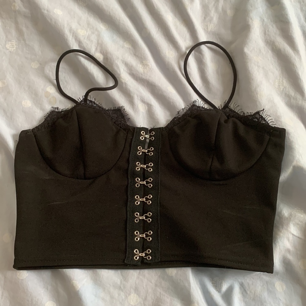 SOLD ! black top